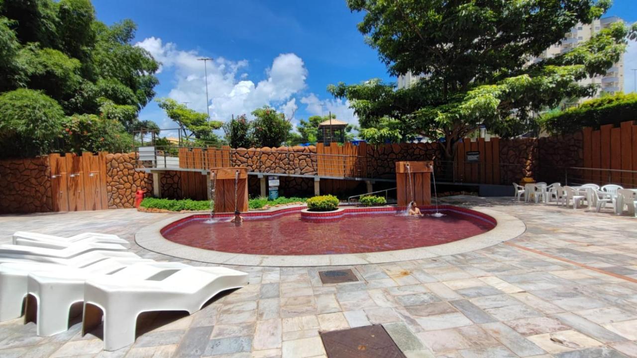 Golden Dolphin Gd - Suite 4 Adultos E 1 Crianca Ate 5 Anos Caldas Novas Esterno foto